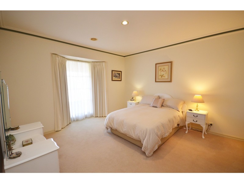 3 Alambee Way, Echuca VIC 3564