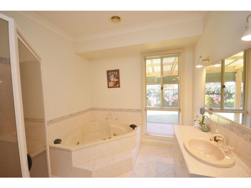 3 Alambee Way, Echuca VIC 3564