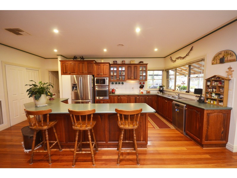 90 Fehring Lane, Echuca VIC 3564