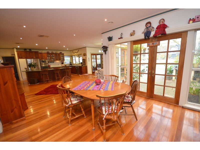 90 Fehring Lane, Echuca VIC 3564