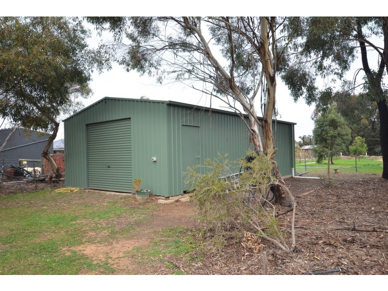 90 Fehring Lane, Echuca VIC 3564