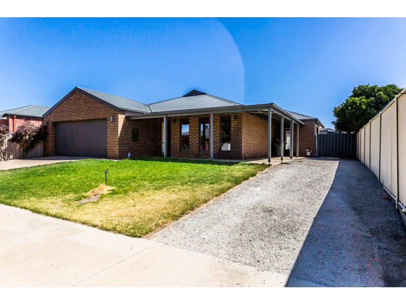 1 Struve Court, Echuca VIC 3564