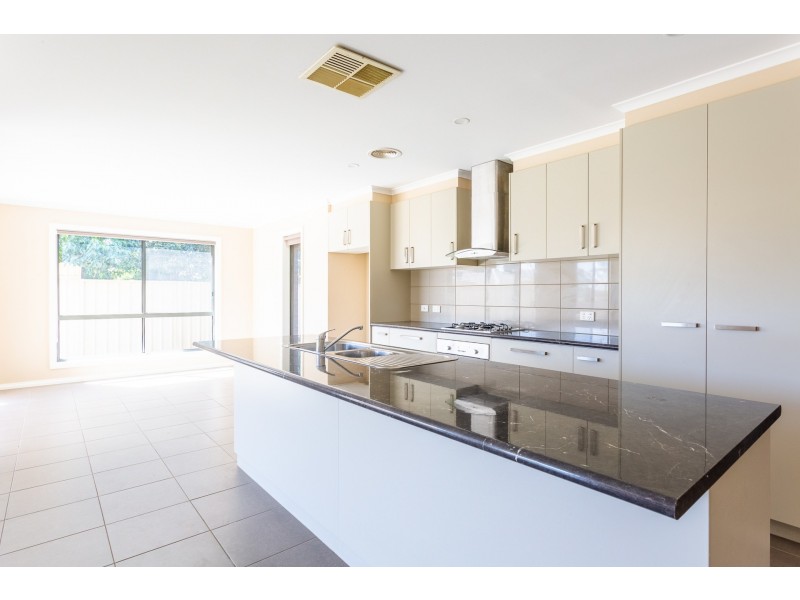 1 Struve Court, Echuca VIC 3564