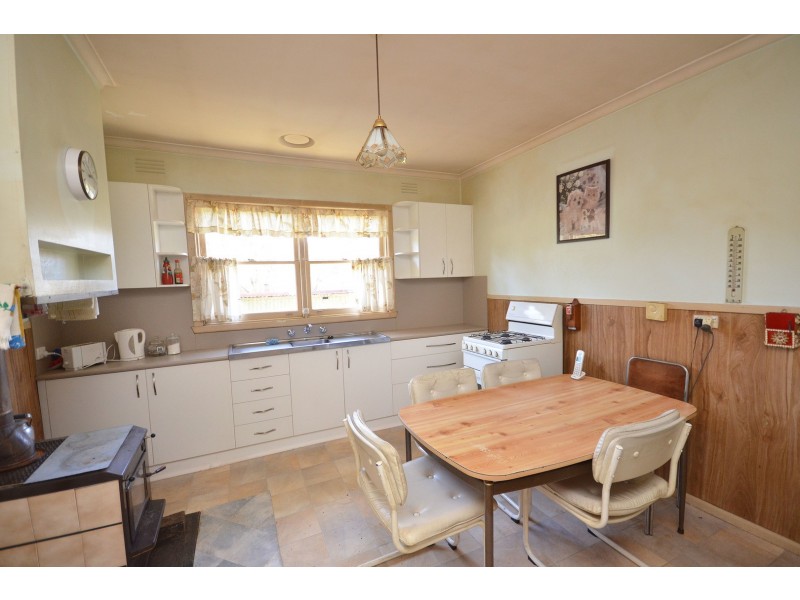 58 Radcliffe Street, Echuca VIC 3564