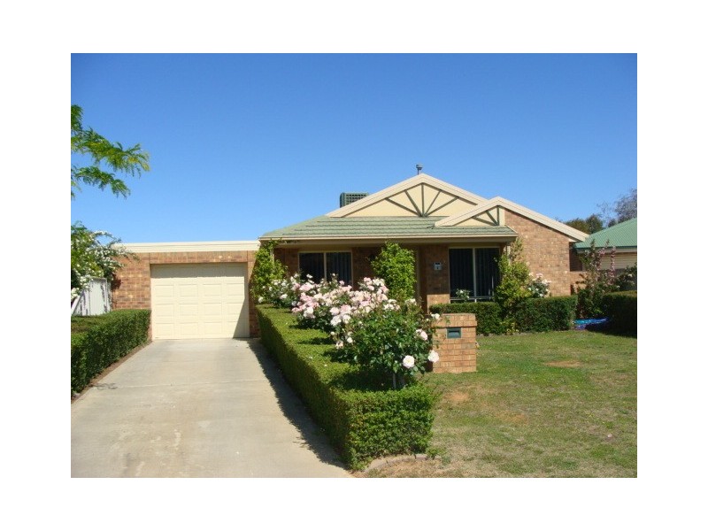 8 Nile Court, Echuca VIC 3564