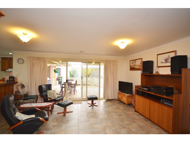 13 Snowden Street, Echuca VIC 3564