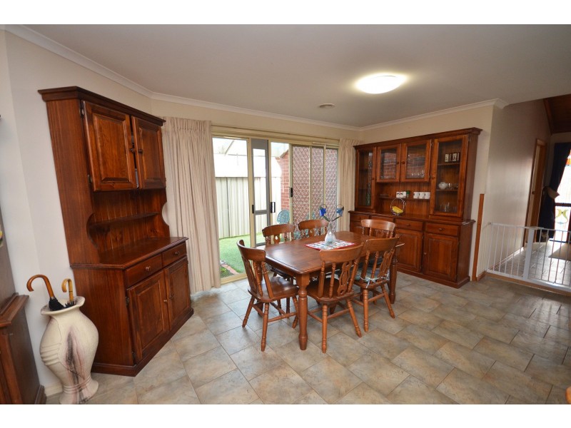 13 Snowden Street, Echuca VIC 3564