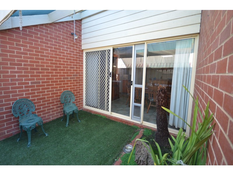 13 Snowden Street, Echuca VIC 3564