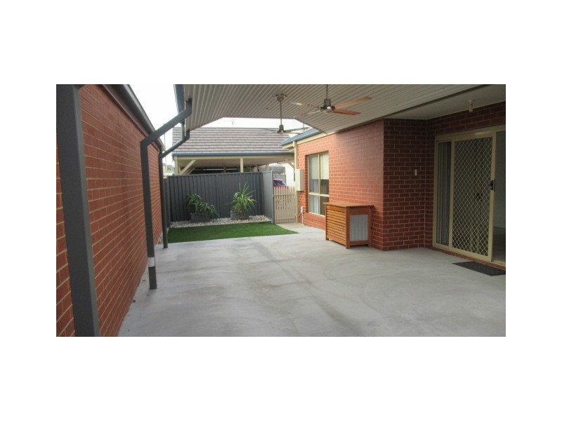 2/73 Annesley Street, Echuca VIC 3564