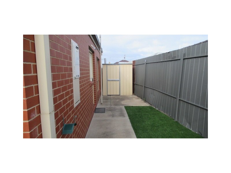 2/73 Annesley Street, Echuca VIC 3564