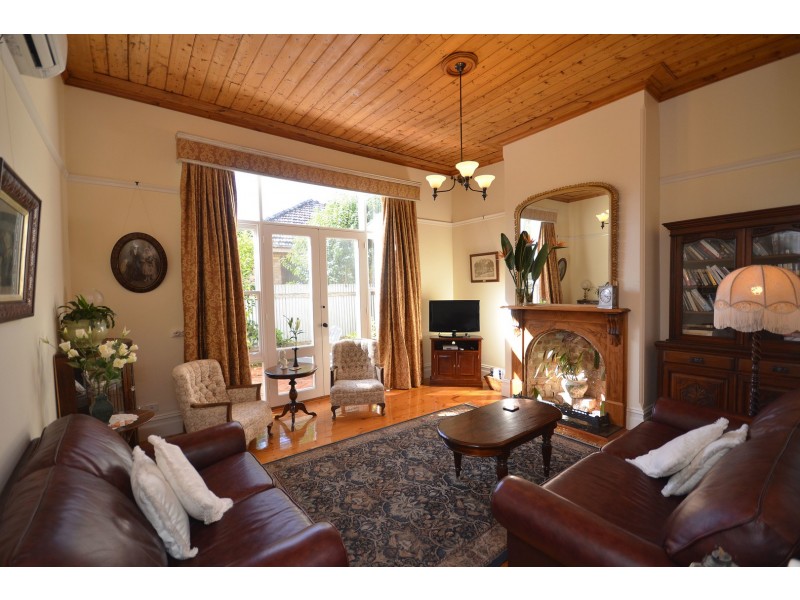 16 Connelly Street, Echuca VIC 3564