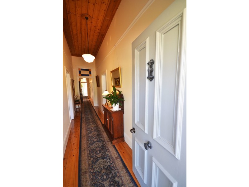 16 Connelly Street, Echuca VIC 3564