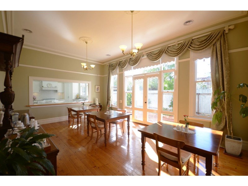 16 Connelly Street, Echuca VIC 3564