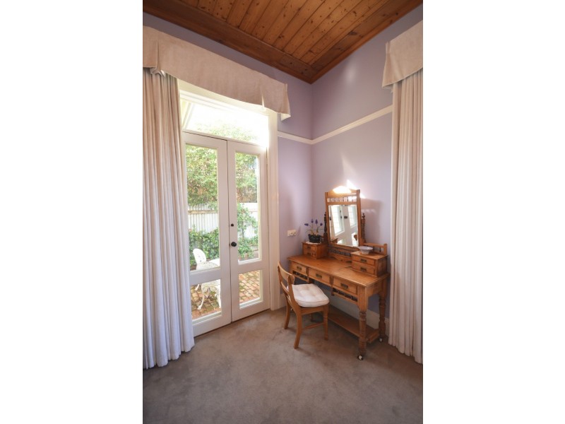 16 Connelly Street, Echuca VIC 3564