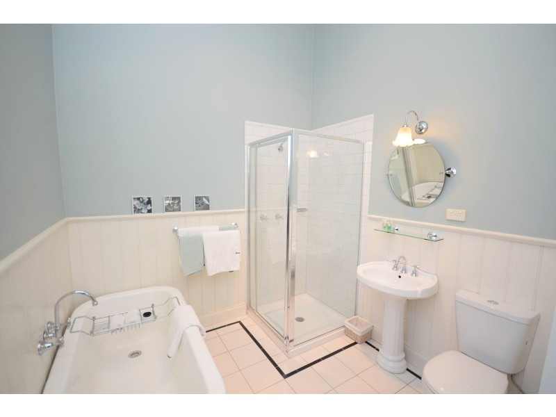 16 Connelly Street, Echuca VIC 3564