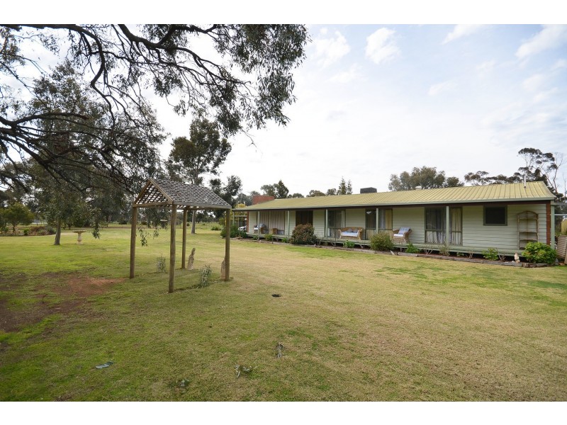 669 Wharparilla Road, Echuca VIC 3564