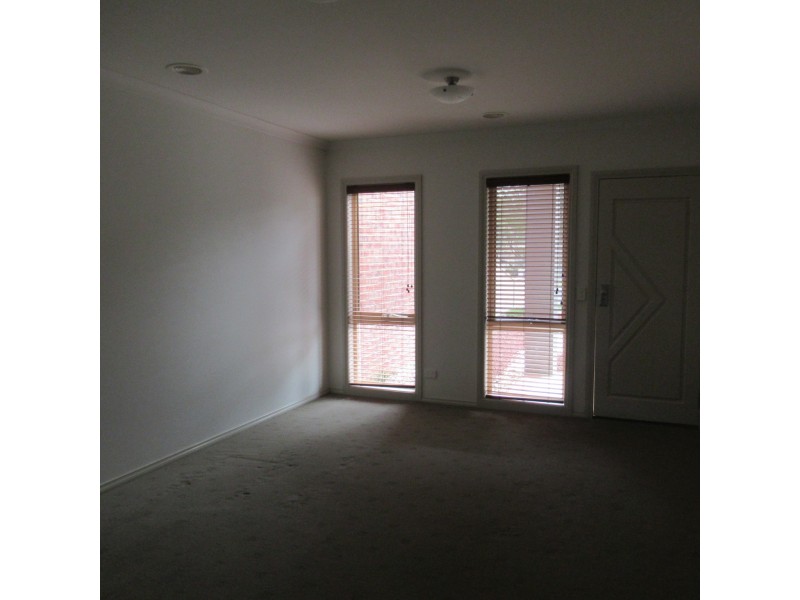 2/135 Goulburn Road, Echuca VIC 3564