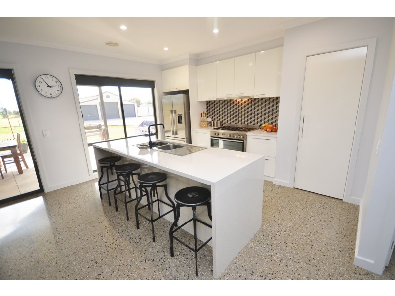 760 Simmie Road, Echuca VIC 3564