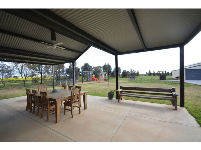 760 Simmie Road, Echuca VIC 3564