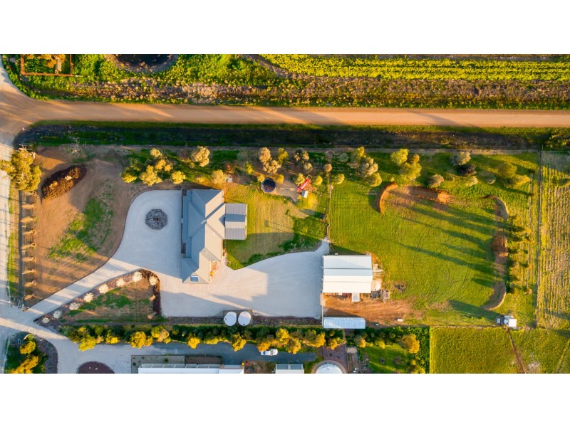 760 Simmie Road, Echuca VIC 3564