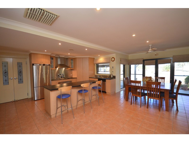 65 Wharparilla Drive, Echuca VIC 3564