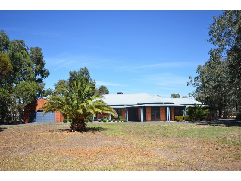 65 Wharparilla Drive, Echuca VIC 3564