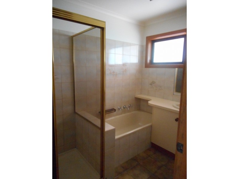 10 Pevensey Place, Moama NSW 2731