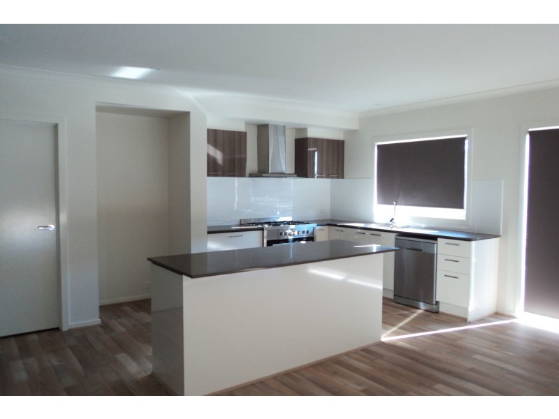 10 Mayflower Drive, Moama NSW 2731