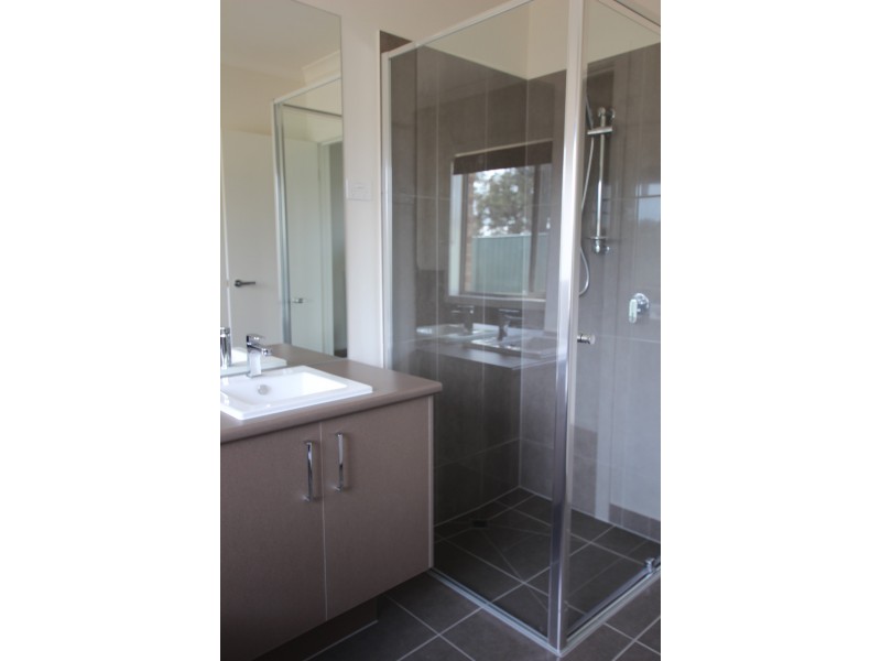 10 Mayflower Drive, Moama NSW 2731