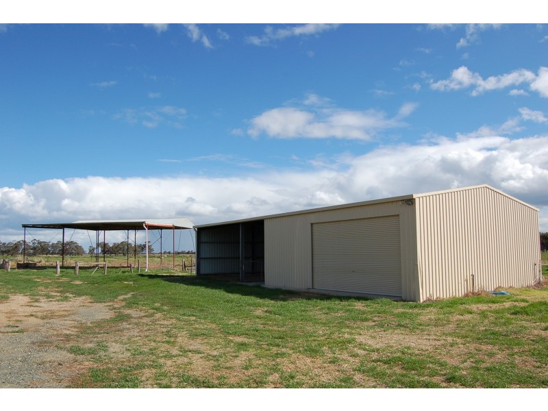 896 Rowe Road, Echuca VIC 3564