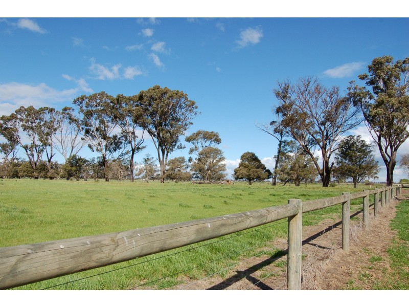 896 Rowe Road, Echuca VIC 3564