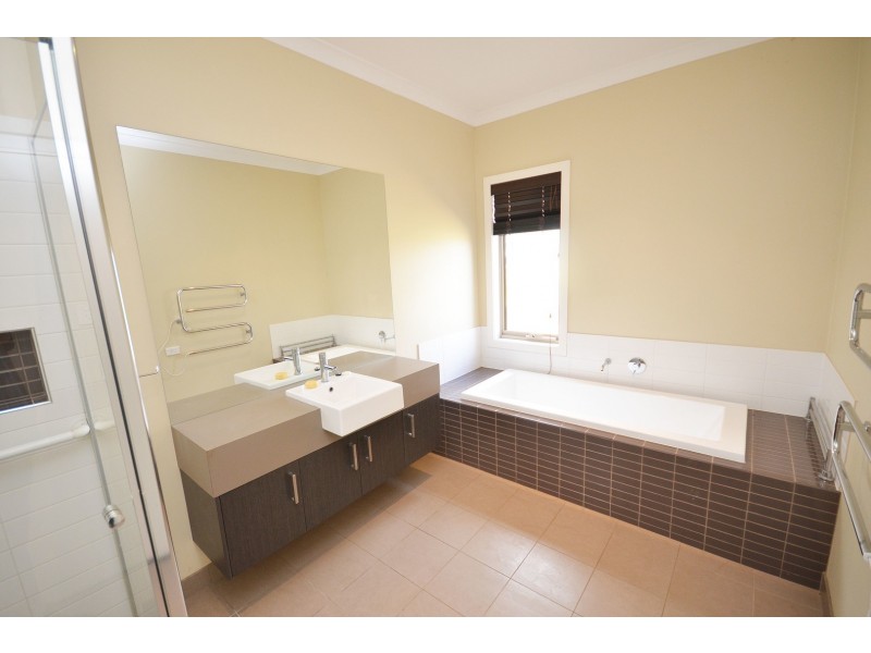 896 Rowe Road, Echuca VIC 3564