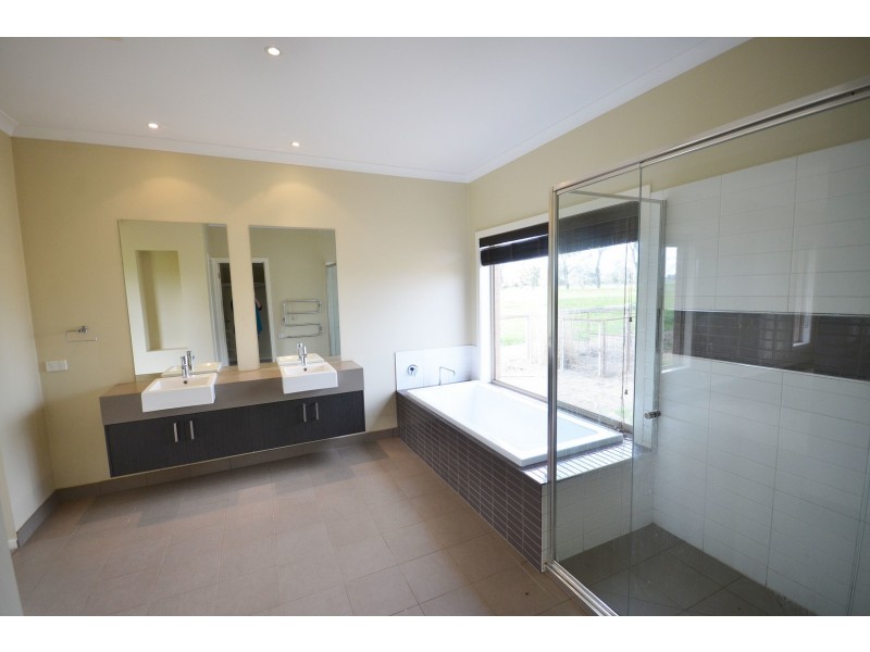 896 Rowe Road, Echuca VIC 3564