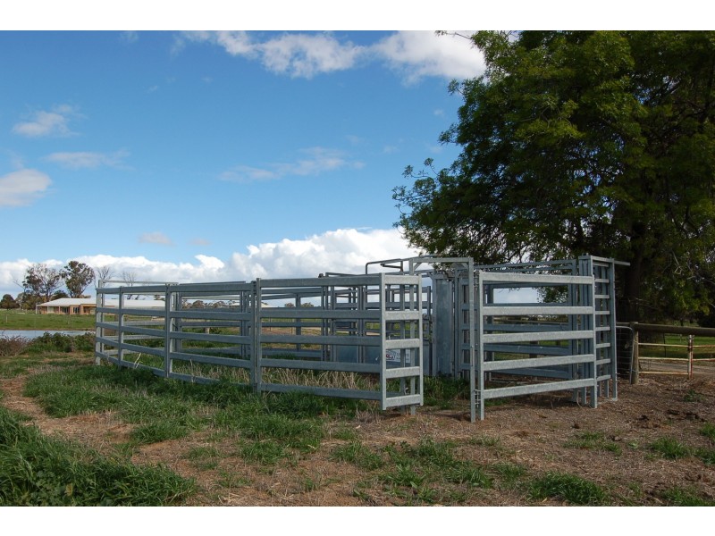 896 Rowe Road, Echuca VIC 3564