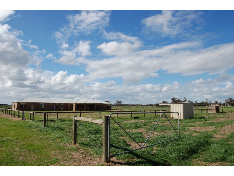 896 Rowe Road, Echuca VIC 3564
