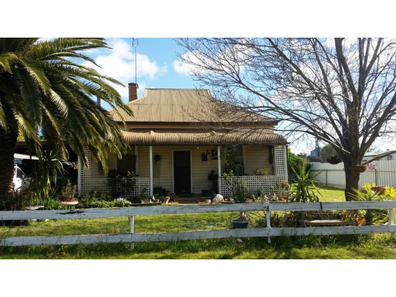 11 Morris Street, Mathoura NSW 2710