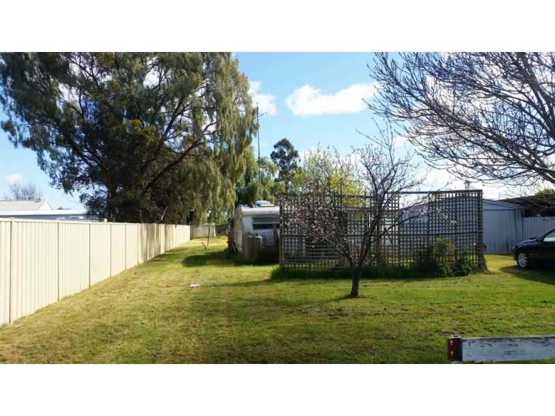 11 Morris Street, Mathoura NSW 2710