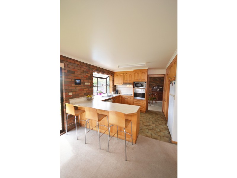 15 Lachlan Crescent, Echuca VIC 3564