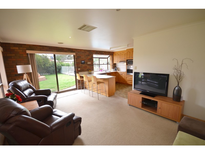 15 Lachlan Crescent, Echuca VIC 3564