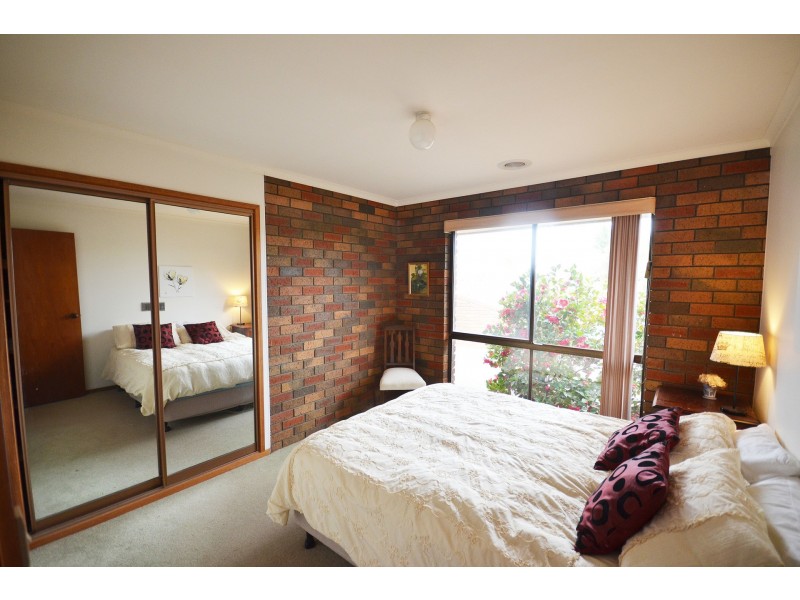 15 Lachlan Crescent, Echuca VIC 3564