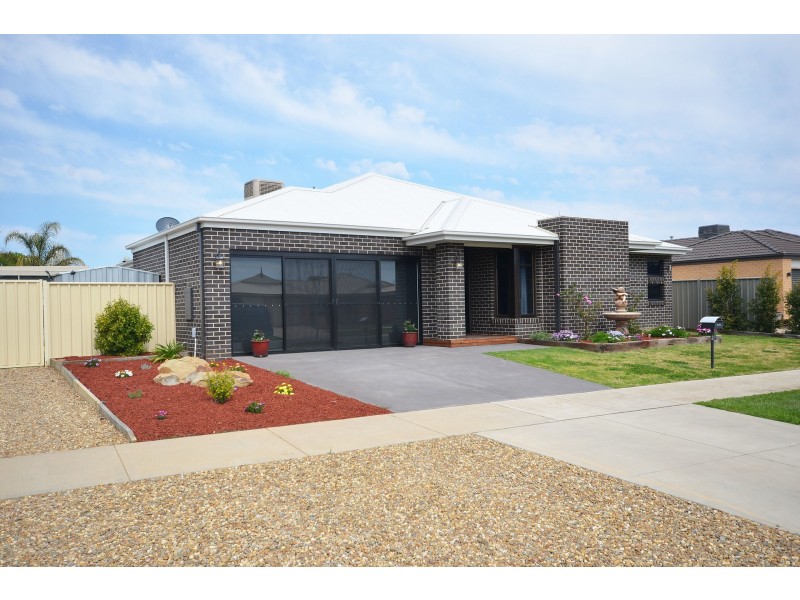 29 Sunset Avenue, Echuca VIC 3564