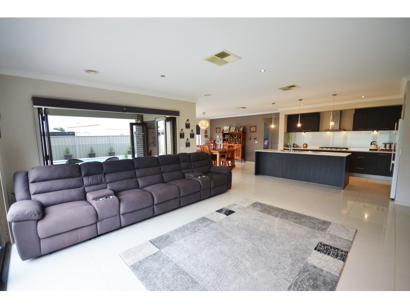 29 Sunset Avenue, Echuca VIC 3564