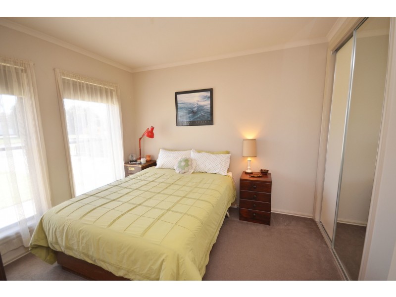 2/76 Sturt Street, Echuca VIC 3564