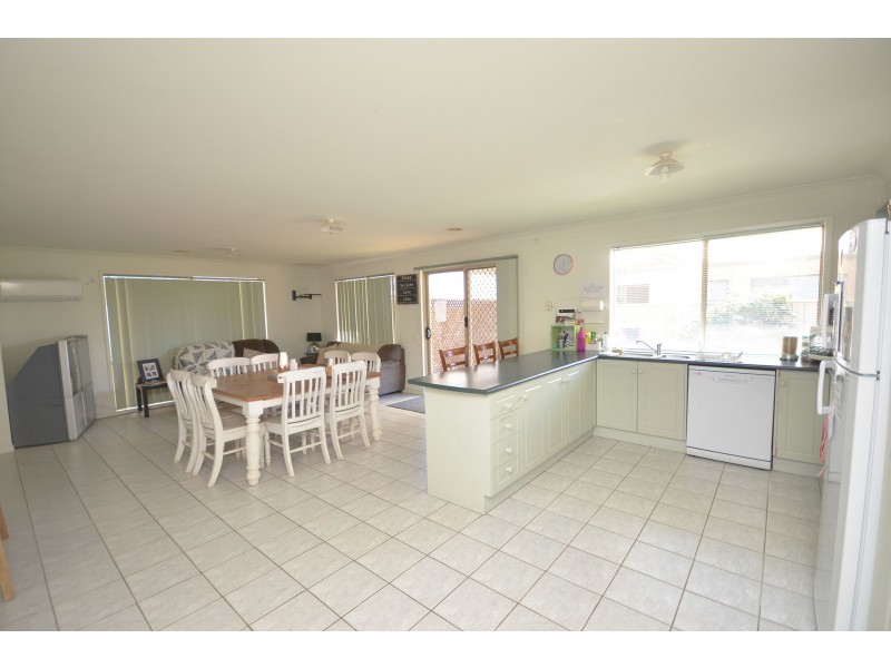 2/364 High Street, Echuca VIC 3564