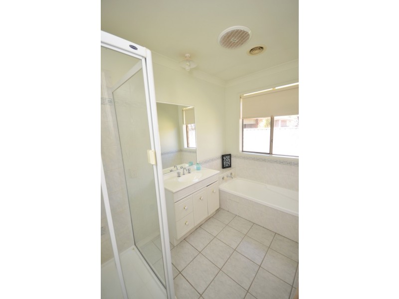 2/364 High Street, Echuca VIC 3564