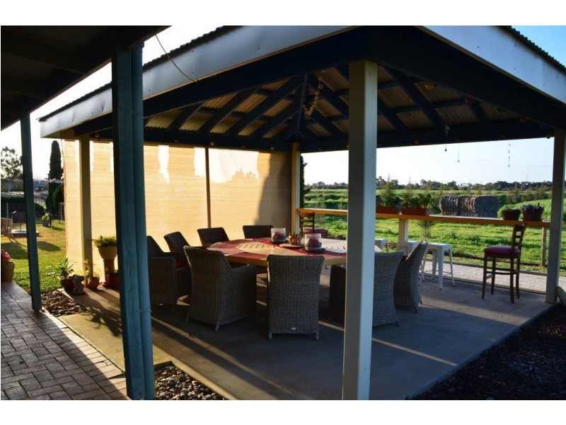 446 Perricoota Road, Moama NSW 2731