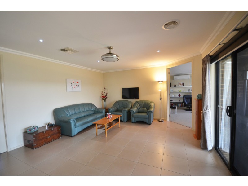 12 Kildare Court, Moama NSW 2731