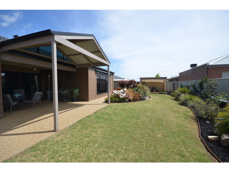 12 Kildare Court, Moama NSW 2731