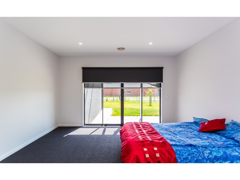 99 Schoeffel Drive, Echuca VIC 3564