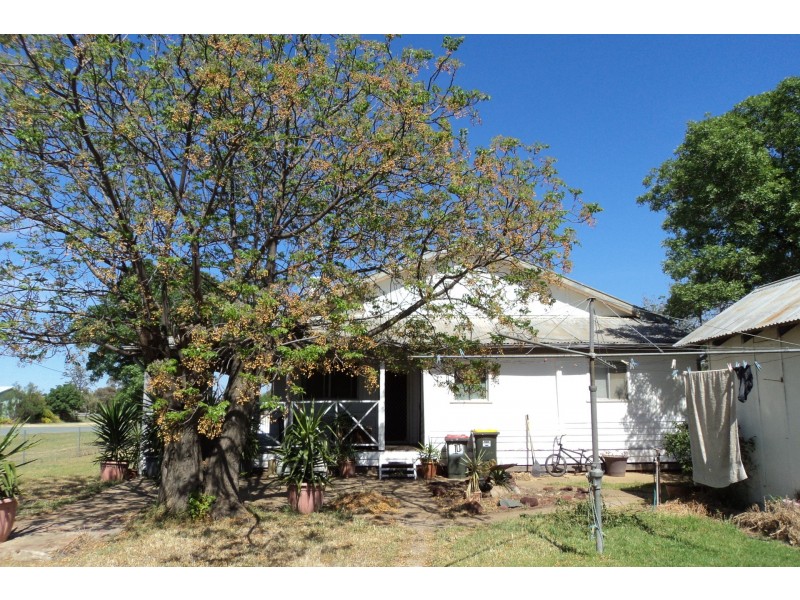 10 Burnes Street, Mathoura NSW 2710